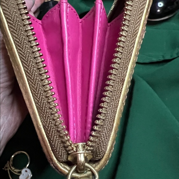 COACH Heritage Tattersall Graffiti zip-around long wallet in gold/beige/pink - Picture 5 of 7